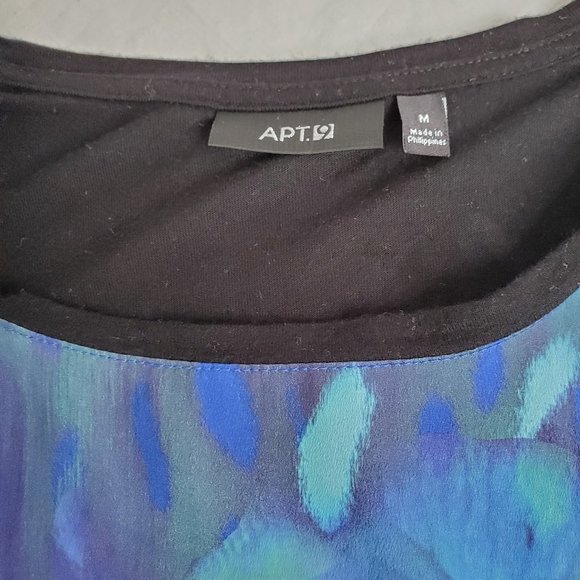 Apt. 9 sz M top watercolor print on front only - Picture 3 of 5